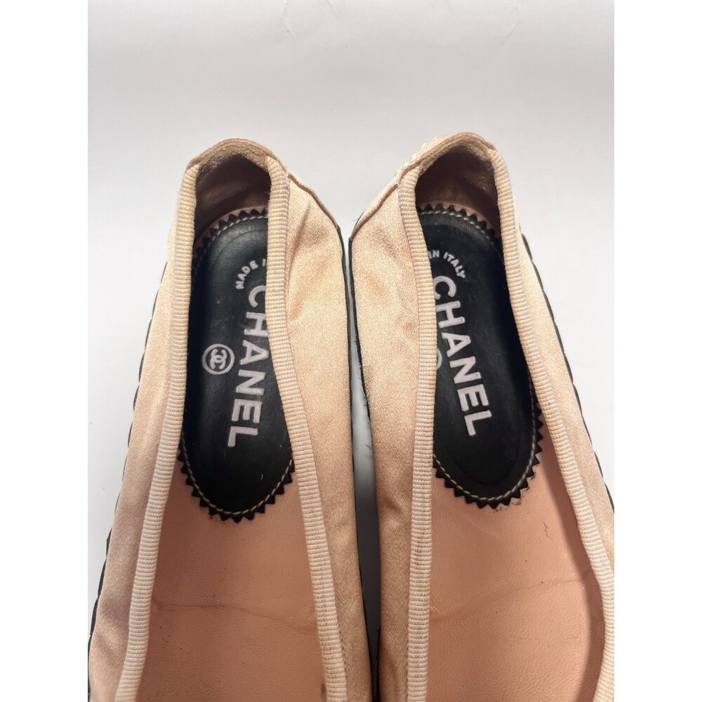 CHANEL Pink Satin Flats with Black Trim - Picture 8 of 10